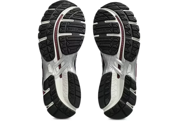 GEL-KAYANO 20