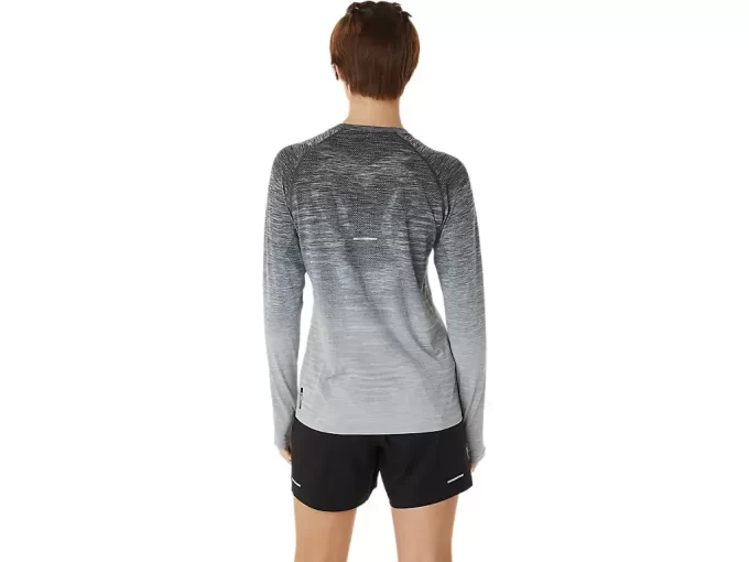 NAHTLOSES LANGARM-TOP FÜR DAMEN NAHTLOSES LANGARM-TOP FÜR DAMEN