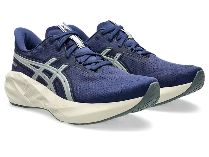 NOVABLAST 5 ASICS TRACK CLUB NOVABLAST 5 ASICS TRACK CLUB