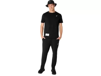 SCHWERE STRICKHOSE MIT GERADEM GESCHNITTENEM MUSTER