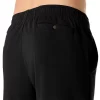 SCHWERE STRICKHOSE MIT GERADEM GESCHNITTENEM MUSTER