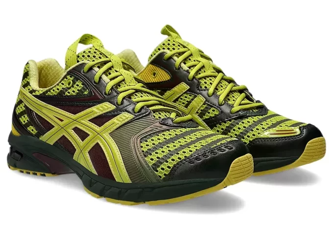 UB9-S GEL-DS TRAINER 14